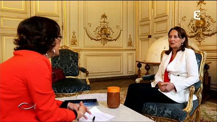 Ségolène Royal s'en prend à Manuel Valls dans Thalassa à propos des "boues rouges": "C'est inadmissible !"