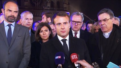 Regardez Emmanuel Macron très ému hier soir: "je vous le dis très solennellement: cette cathédrale nous la rebâtirons, tous ensemble