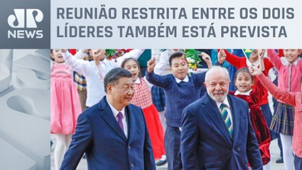 Em cerimônia oficial, Lula se encontra com presidente da China, Xi Jinping