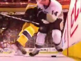 Trailer Shows Off Physics Bouncing Pucks Bro de NHL 11